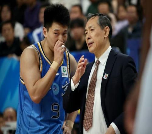 欧篮回归分,费内巴切对,阵游击队专,星空娱乐,星空娱乐官网